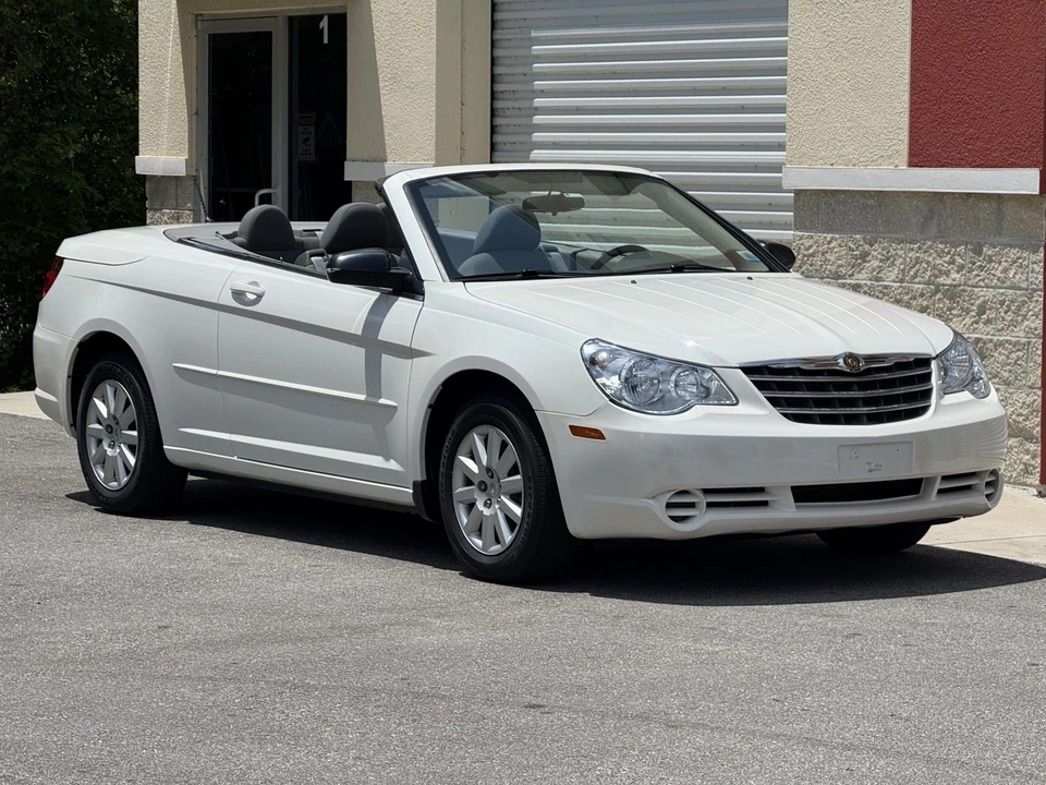 2008 Chrysler Sebring - Image 13 of 31