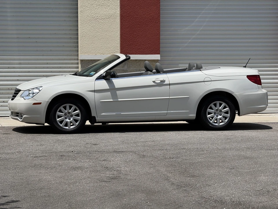 2008 Chrysler Sebring - Image 7 of 31