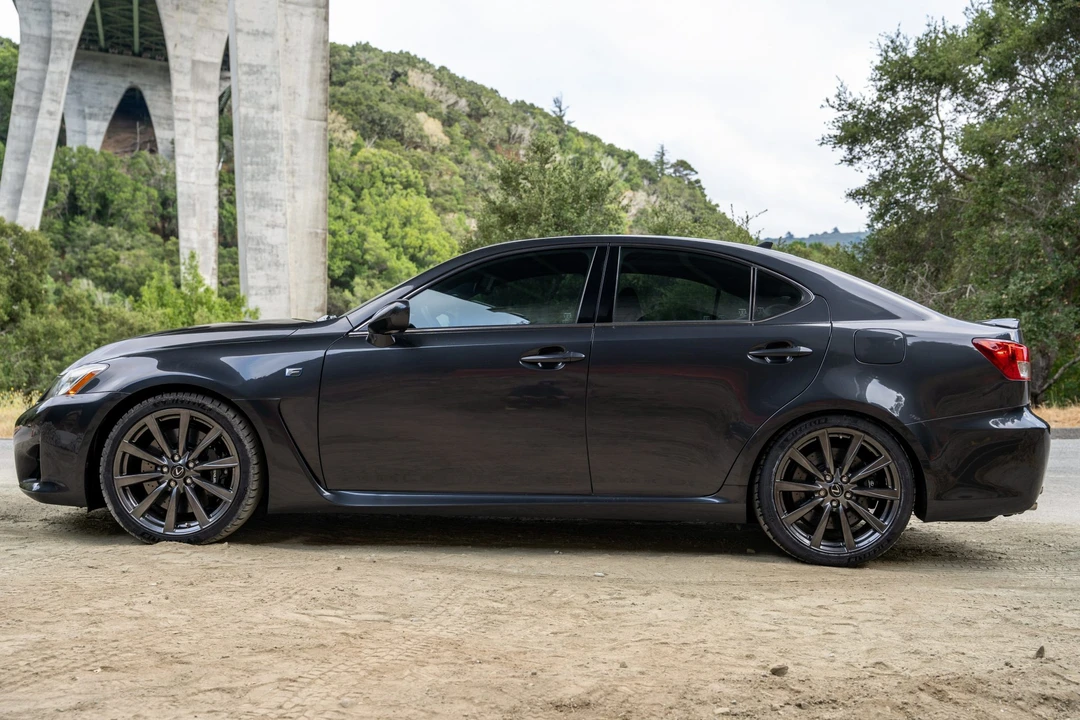2008 Lexus IS F 2nd Gen - Image 9 of 31