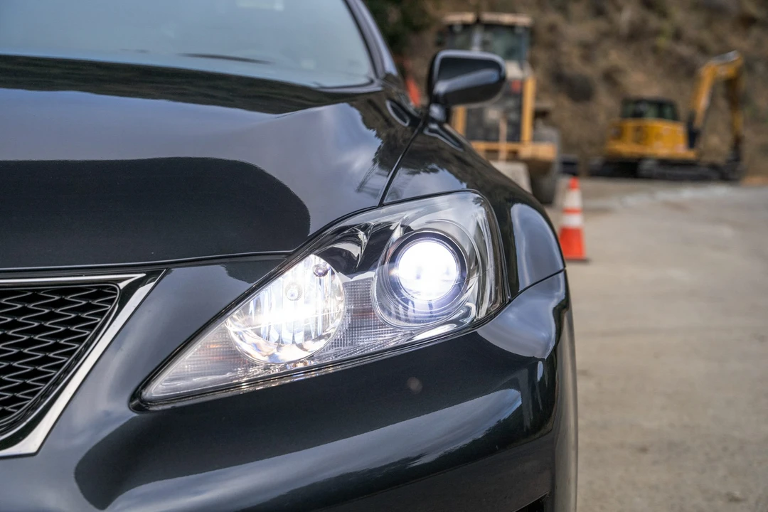 2008 Lexus IS F 2nd Gen - Image 12 of 31