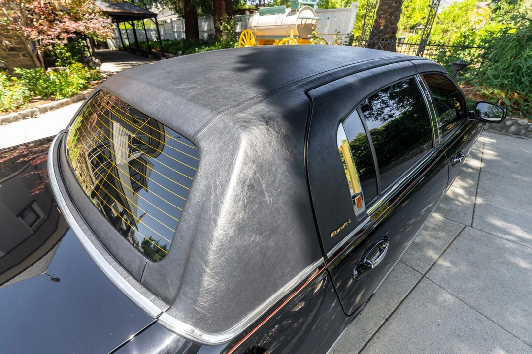 2008 Lincoln Town Car - Image 20 of 31