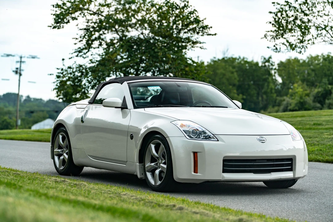 2008 Nissan 350Z 5th Gen - Image 7 of 31