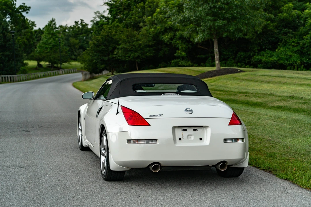 2008 Nissan 350Z 5th Gen - Image 26 of 31