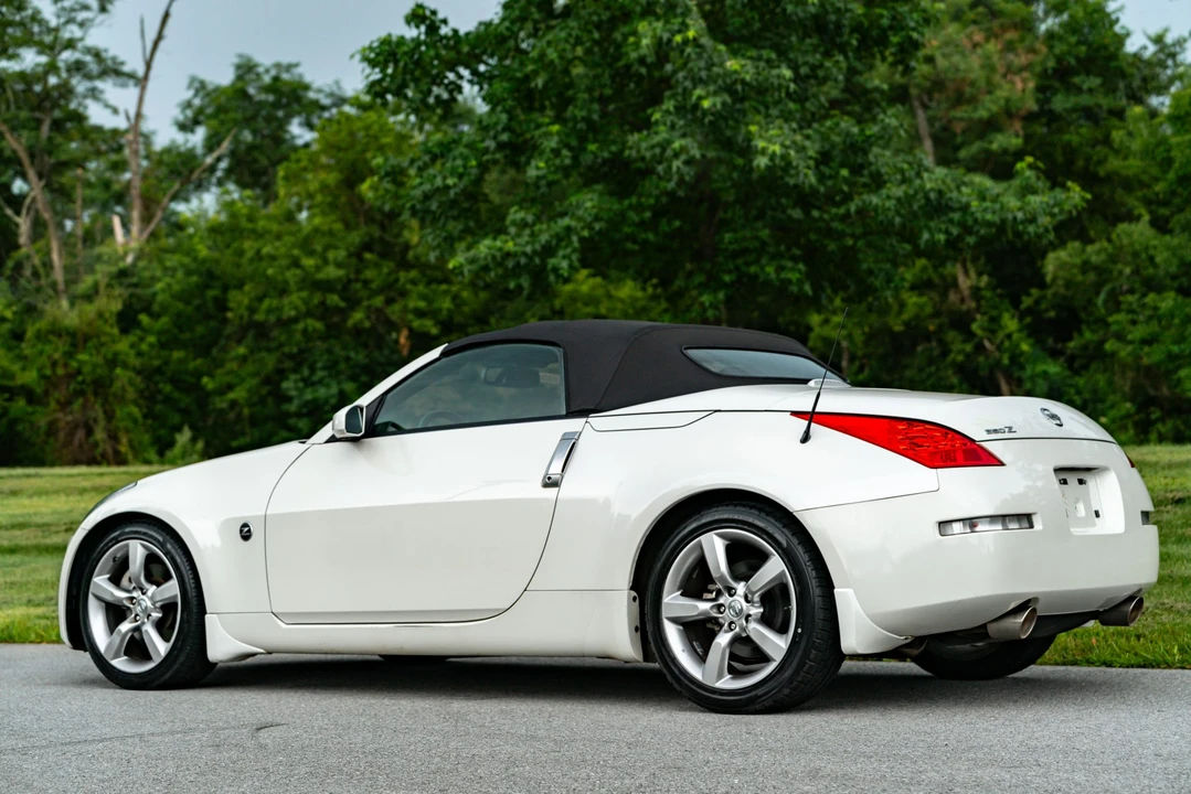 2008 Nissan 350Z 5th Gen - Image 31 of 31