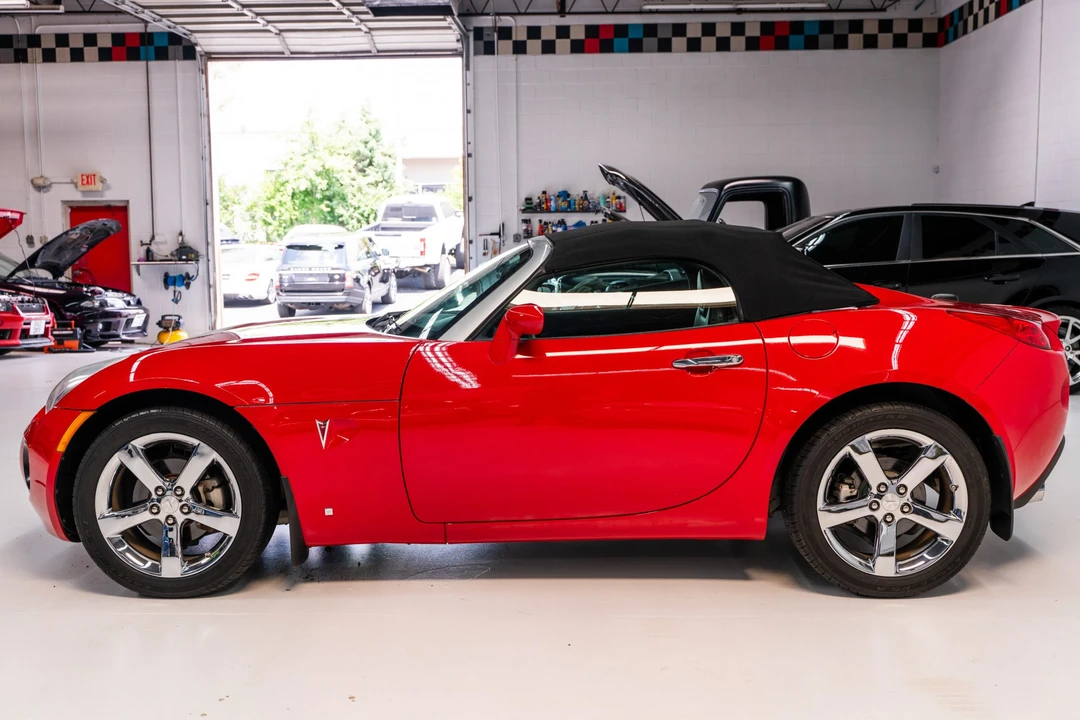 2008 Pontiac Solstice GXP - Image 17 of 31