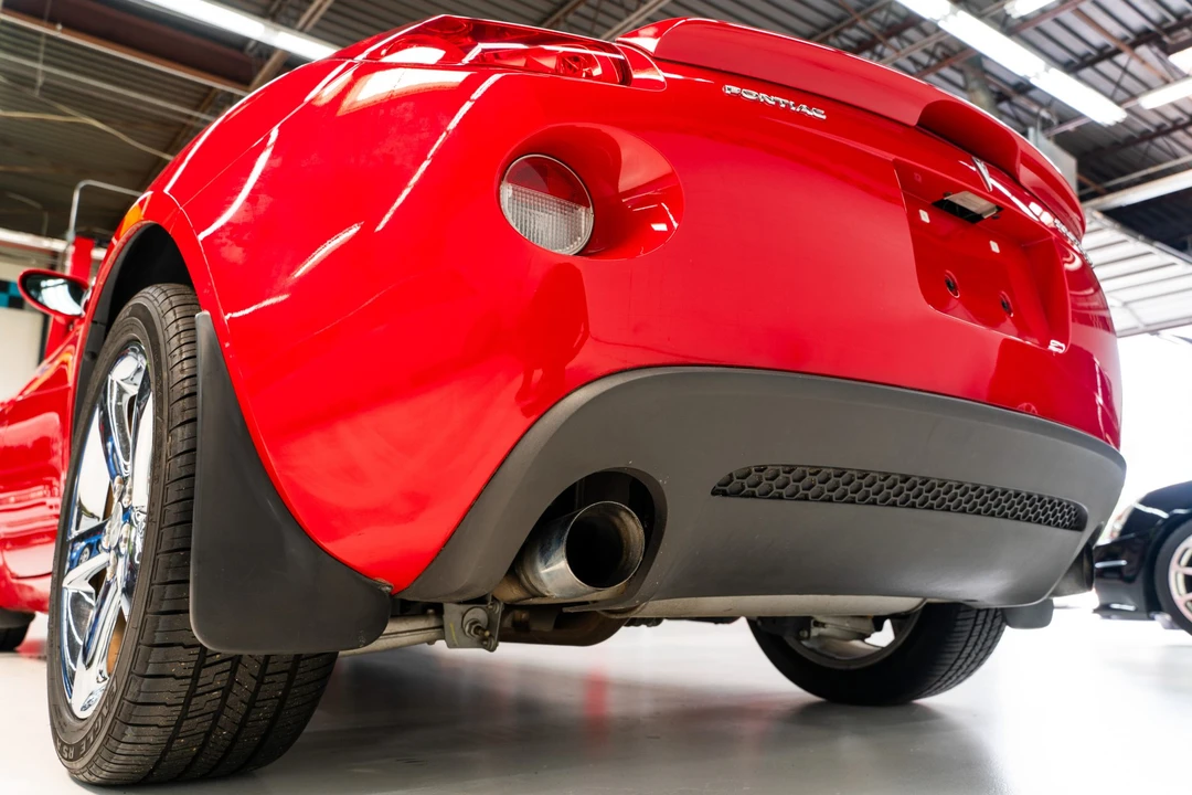 2008 Pontiac Solstice GXP - Image 28 of 31
