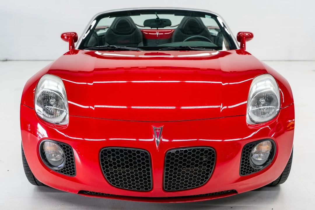 2008 Pontiac Solstice GXP - Image 3 of 31