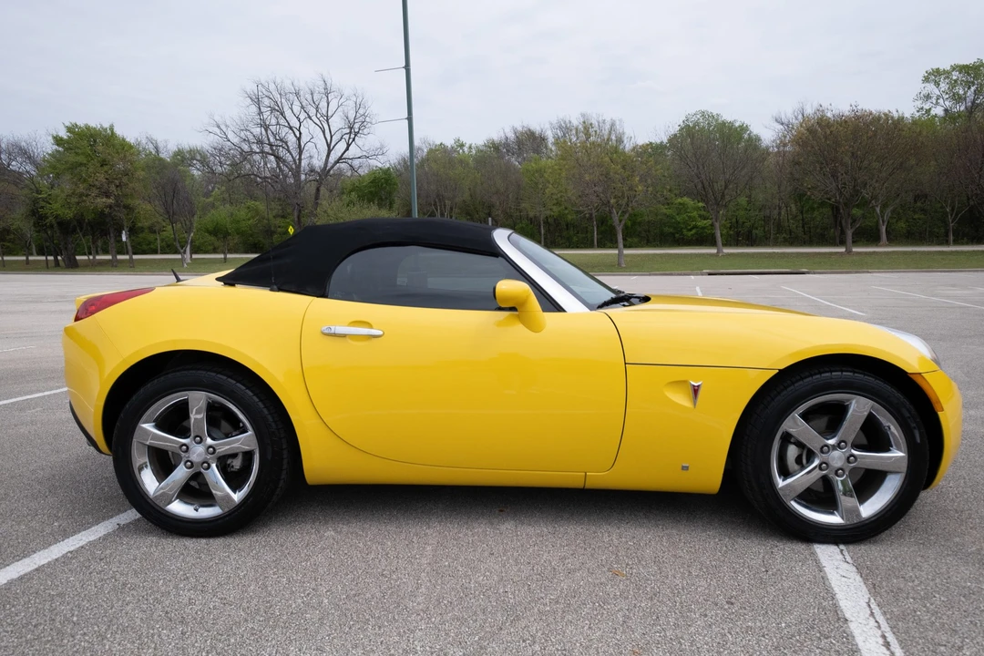 2008 Pontiac Solstice GXP - Image 17 of 31