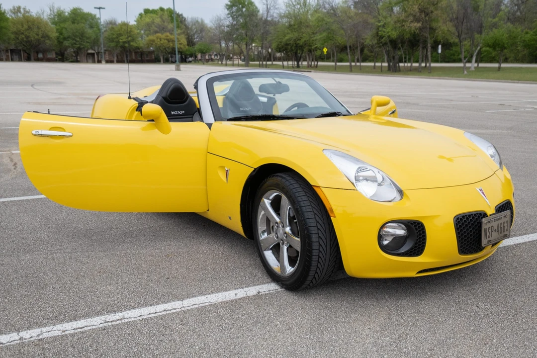 2008 Pontiac Solstice GXP - Image 22 of 31