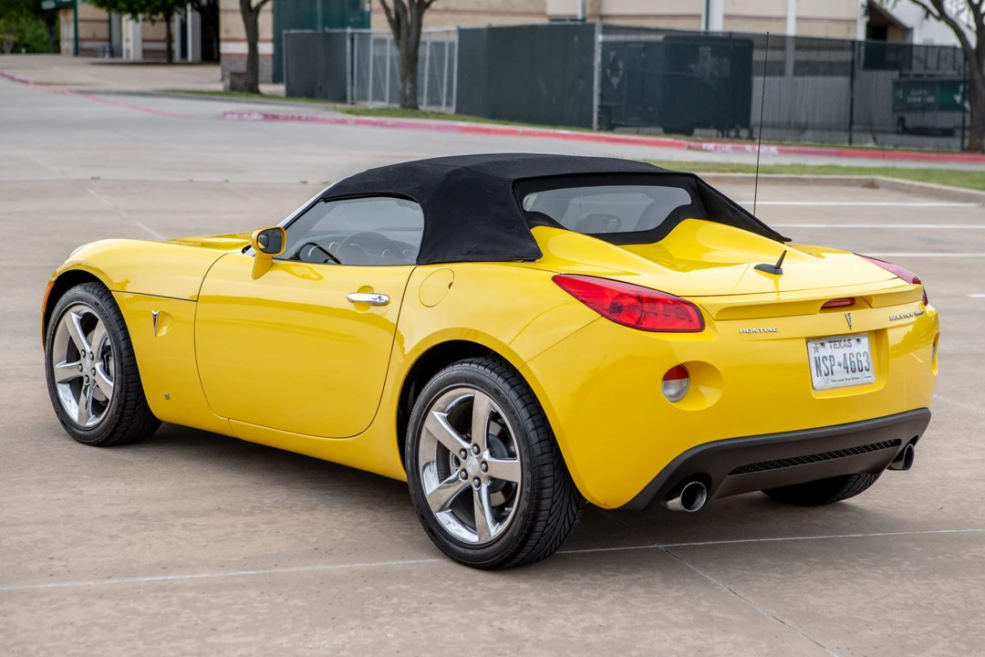 2008 Pontiac Solstice GXP - Image 10 of 31