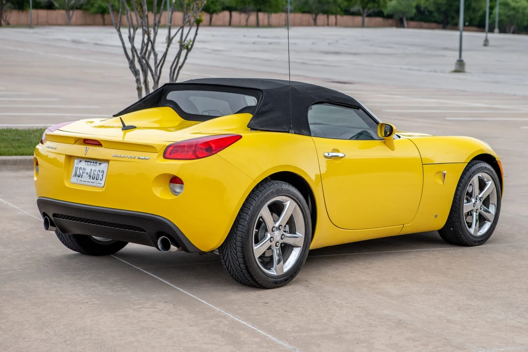 2008 Pontiac Solstice GXP - Image 14 of 31