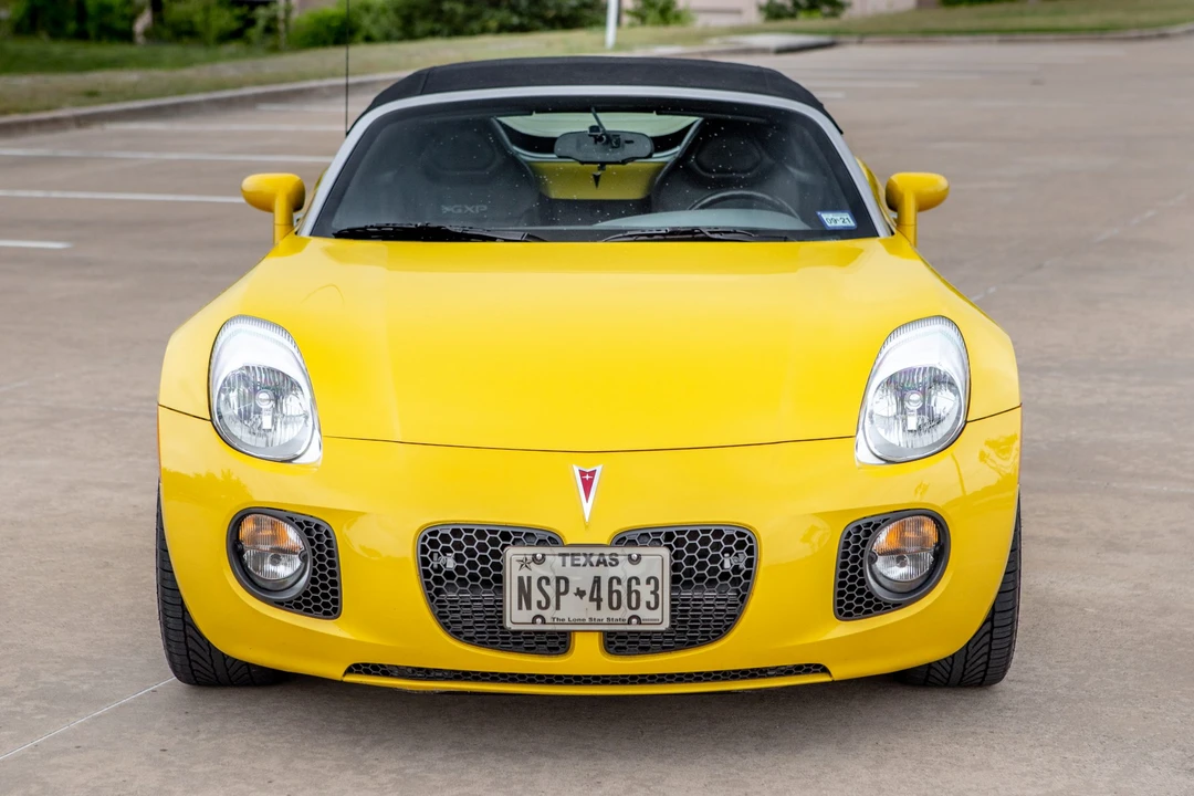 2008 Pontiac Solstice GXP - Image 3 of 31