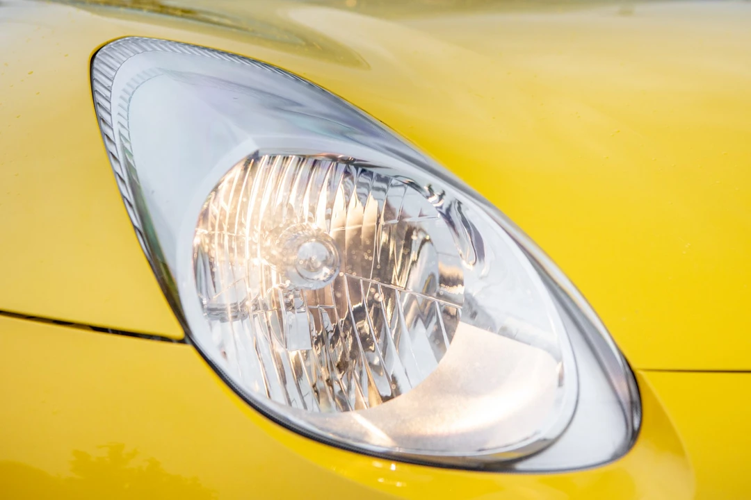 2008 Pontiac Solstice GXP - Image 28 of 31