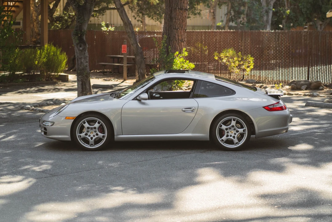 2008 Porsche 997 Carrera - Image 9 of 31