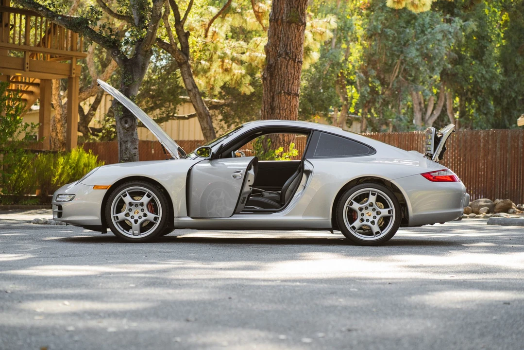 2008 Porsche 997 Carrera - Image 10 of 31