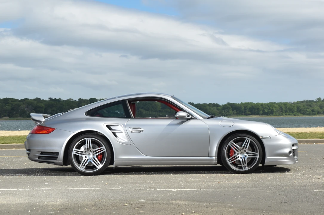 2008 Porsche 997 Turbo - Image 16 of 31