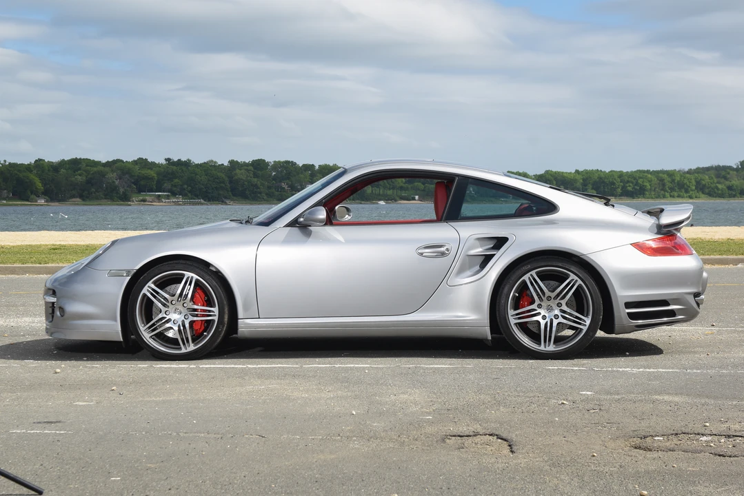 2008 Porsche 997 Turbo - Image 6 of 31