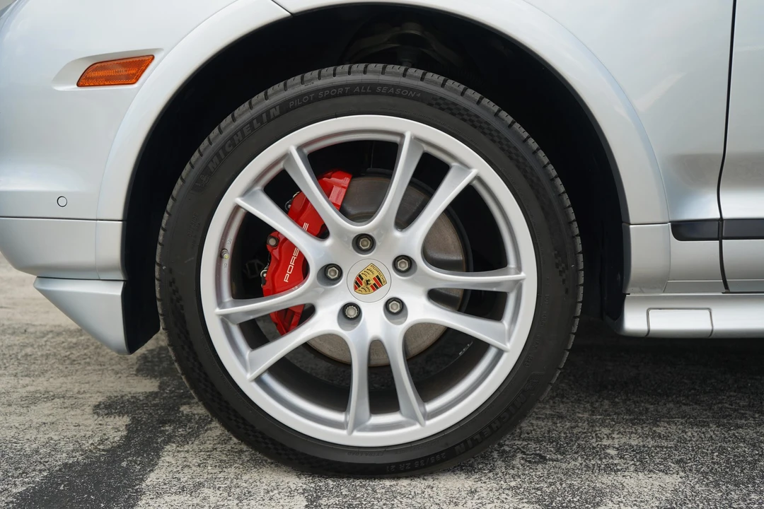 2008 Porsche 955/957 Cayenne GTS - Image 31 of 31