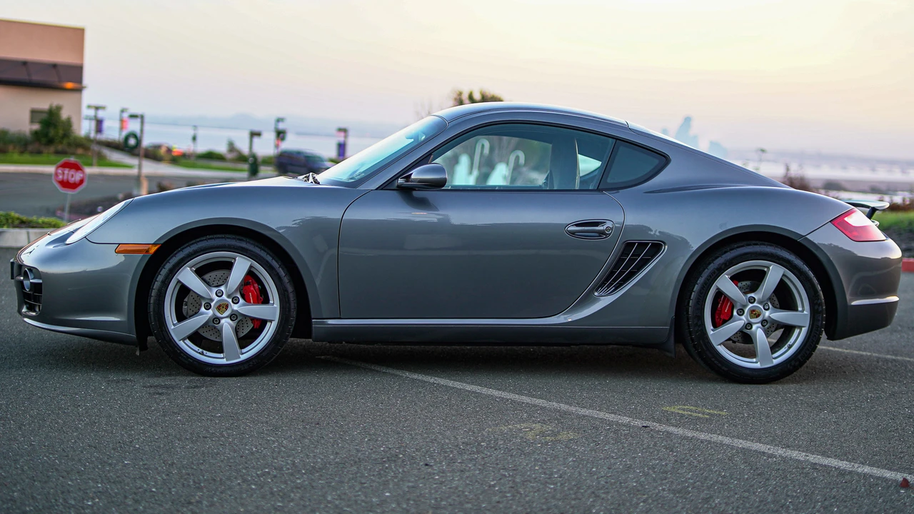 2008 Porsche 987 Cayman S - Image 10 of 31