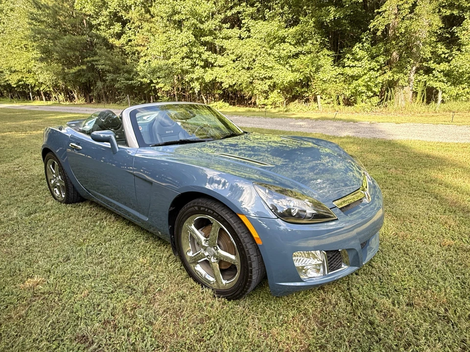2008 Saturn Sky Red Line - Image 12 of 31