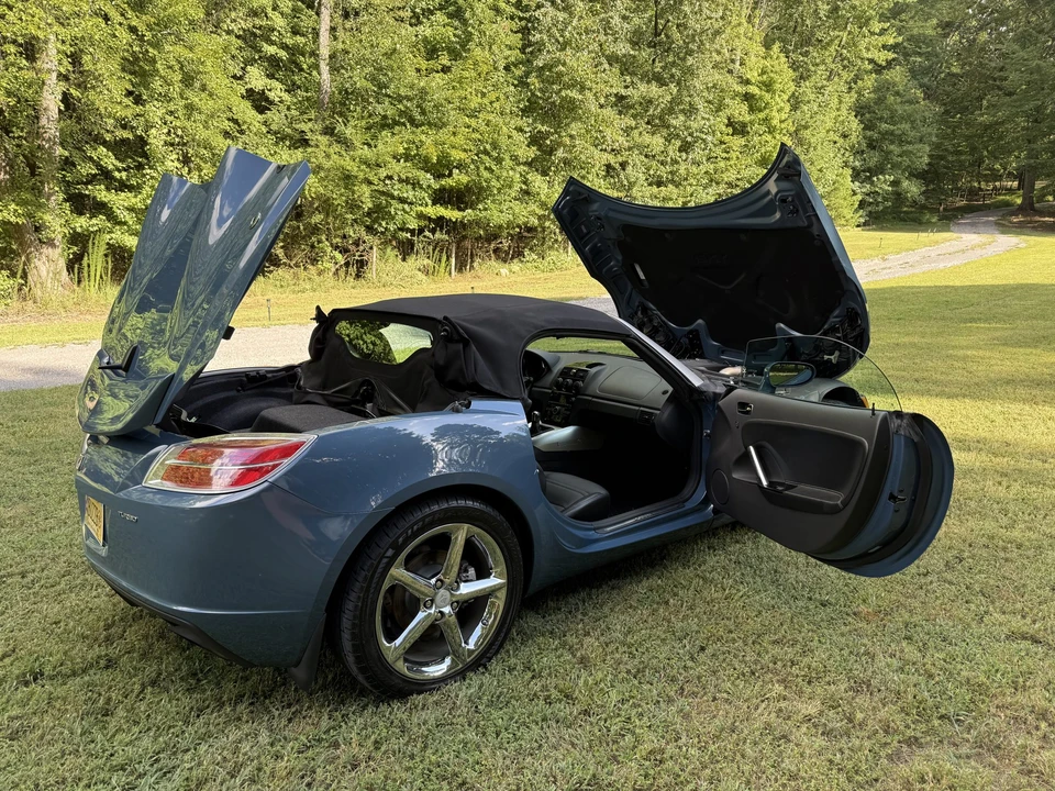 2008 Saturn Sky Red Line - Image 22 of 31