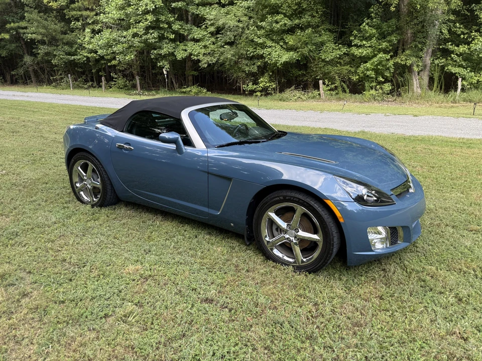 2008 Saturn Sky Red Line - Image 19 of 31