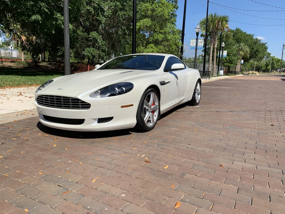 2009 Aston Martin DB9 - Image 5 of 31