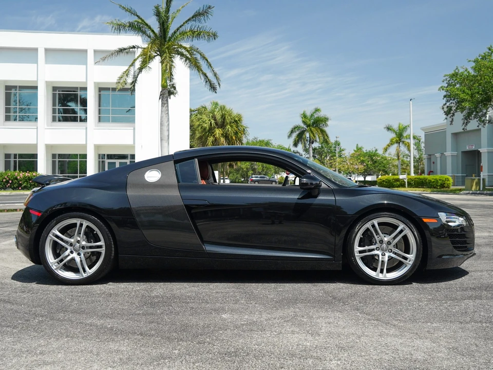 2009 Audi 42 R8 - Image 11 of 31