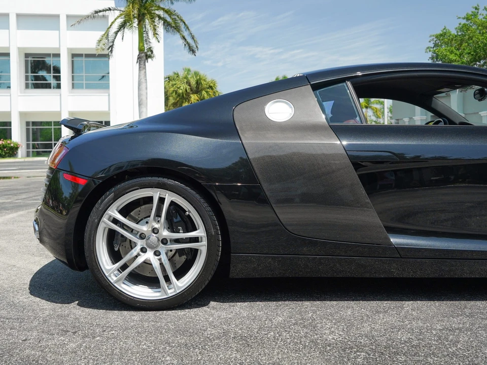 2009 Audi 42 R8 - Image 24 of 31