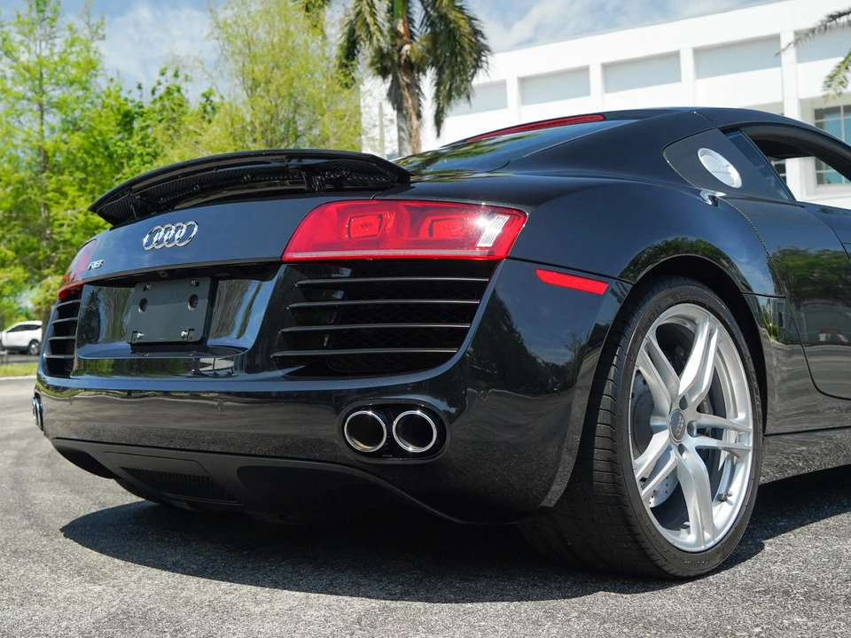 2009 Audi 42 R8 - Image 26 of 31