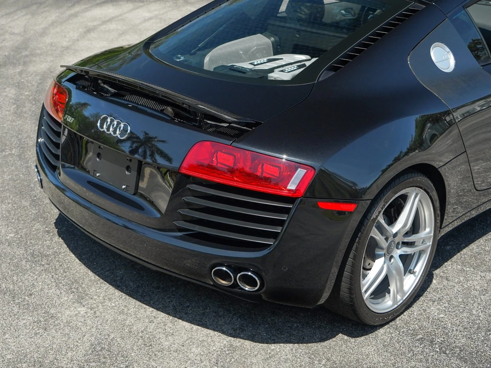 2009 Audi 42 R8 - Image 27 of 31