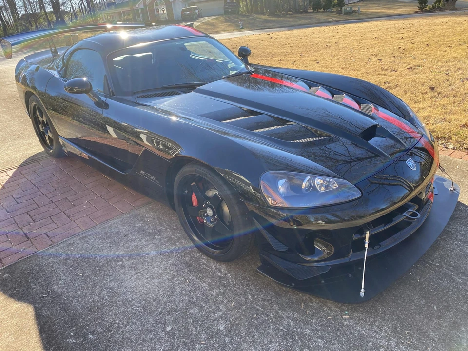 2009 Dodge Viper 3rd Gen - Image 11 of 31