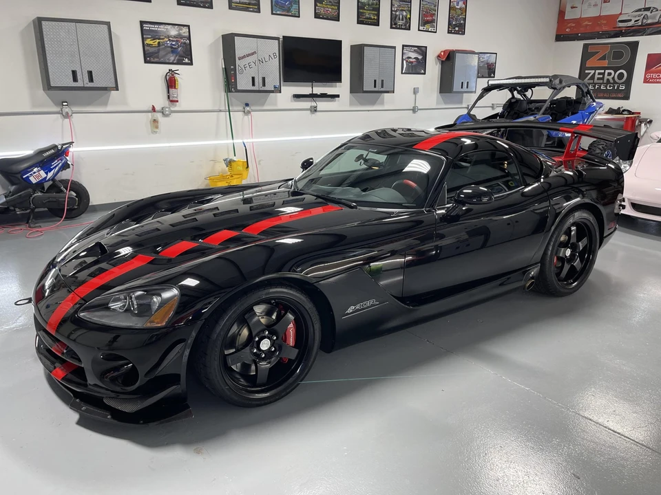 2009 Dodge Viper 3rd Gen - Image 16 of 31