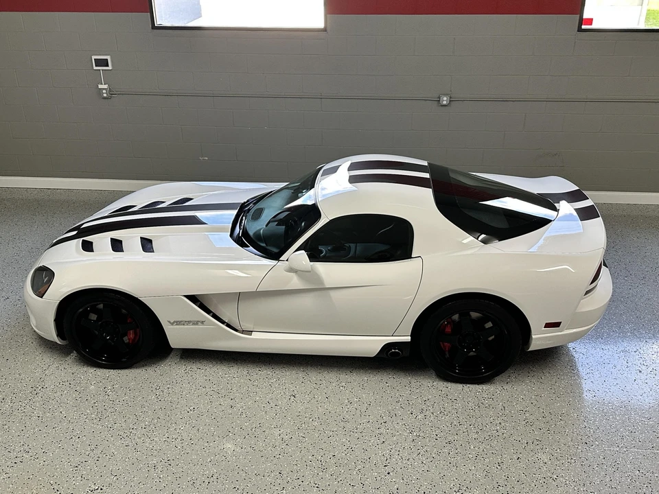 2009 Dodge Viper 4th Gen - Image 13 of 31
