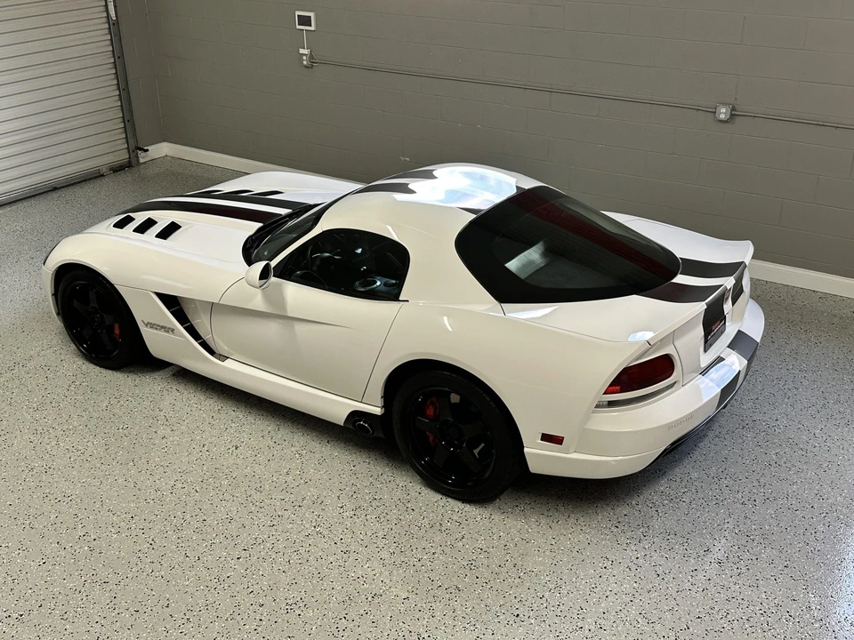 2009 Dodge Viper 4th Gen - Image 17 of 31
