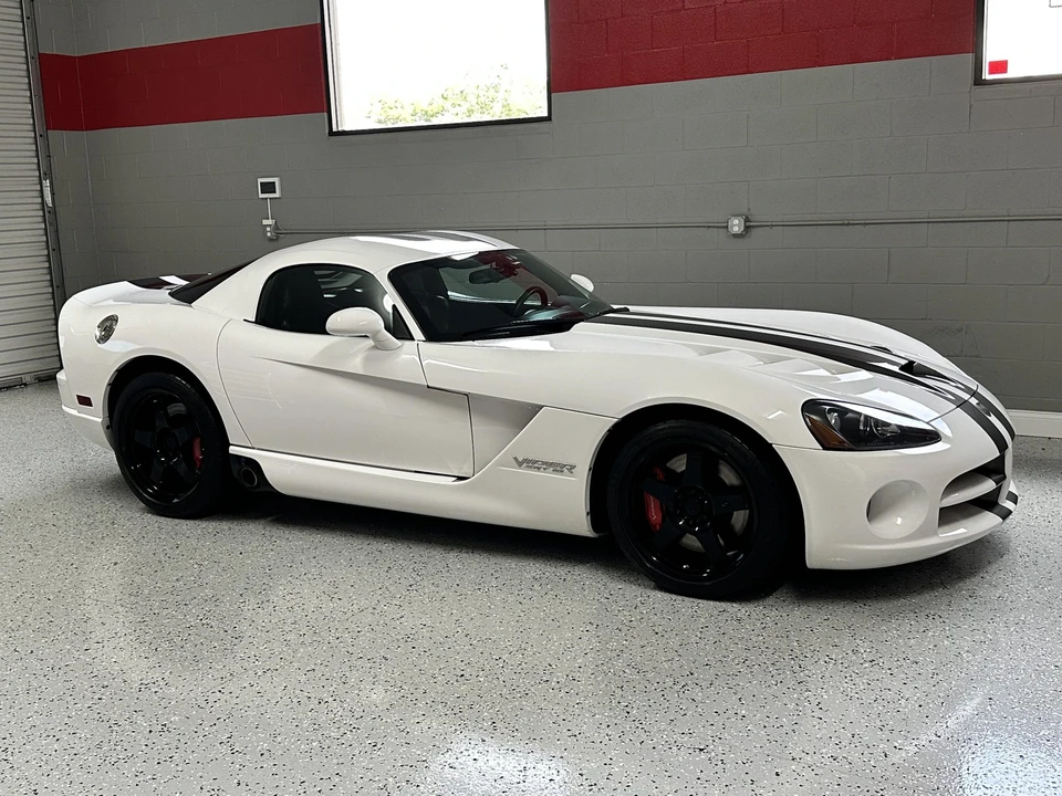 2009 Dodge Viper 4th Gen - Image 26 of 31