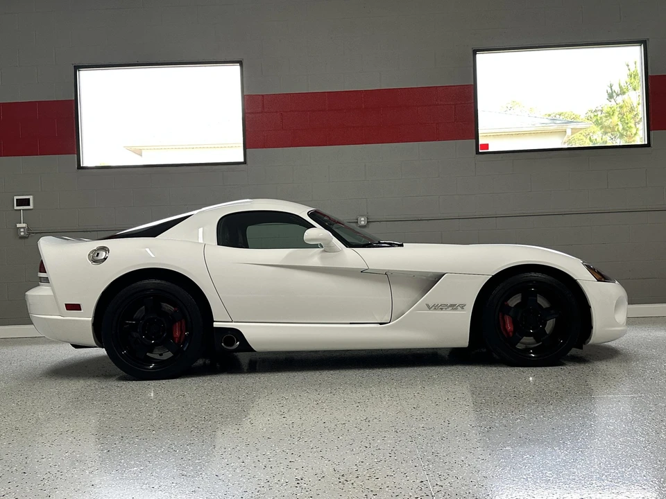 2009 Dodge Viper 4th Gen - Image 22 of 31