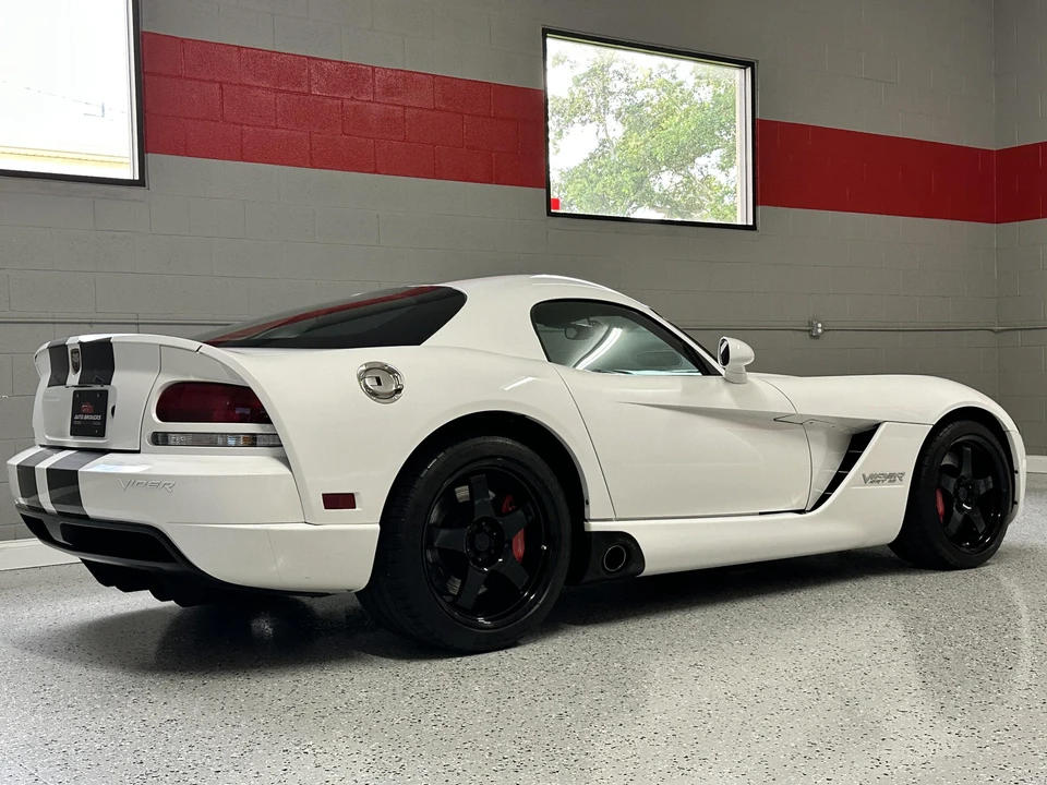 2009 Dodge Viper 4th Gen - Image 20 of 31