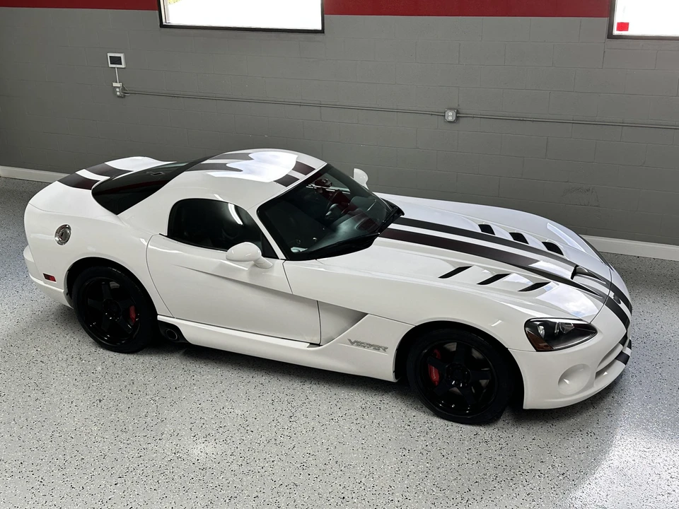 2009 Dodge Viper 4th Gen - Image 27 of 31