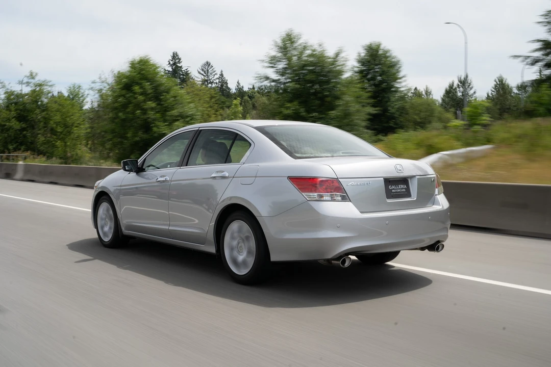 2009 Honda Accord 8th Gen - Image 17 of 31