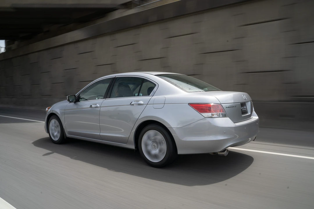 2009 Honda Accord 8th Gen - Image 21 of 31