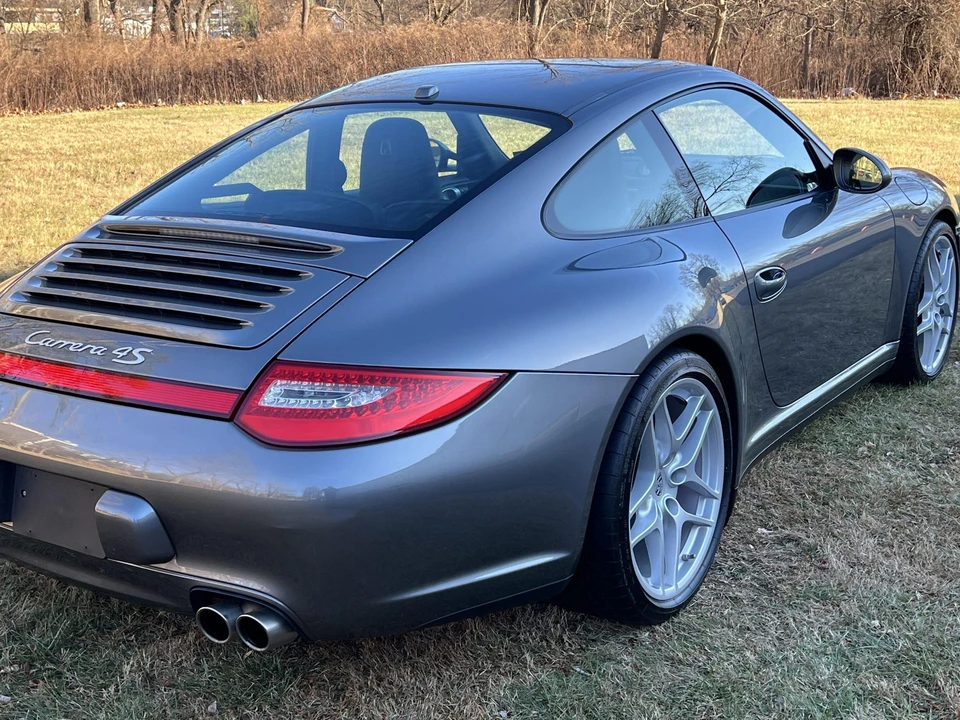 2009 Porsche 997 Carrera 4S - Image 9 of 31
