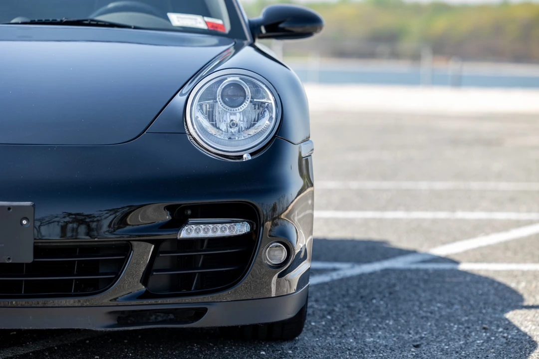2009 Porsche 997 Turbo - Image 14 of 31