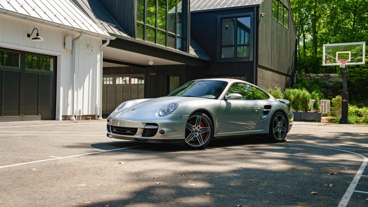 2009 Porsche 997 Turbo - Image 31 of 31