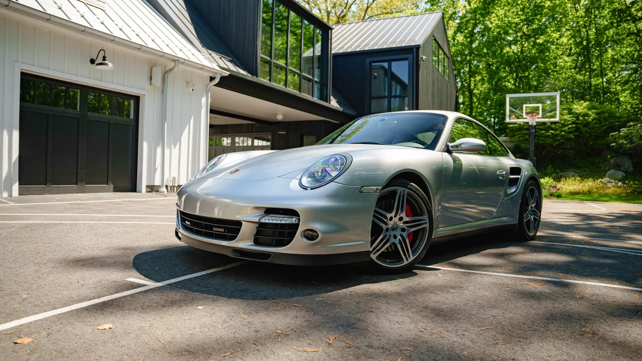 2009 Porsche 997 Turbo - Image 25 of 31