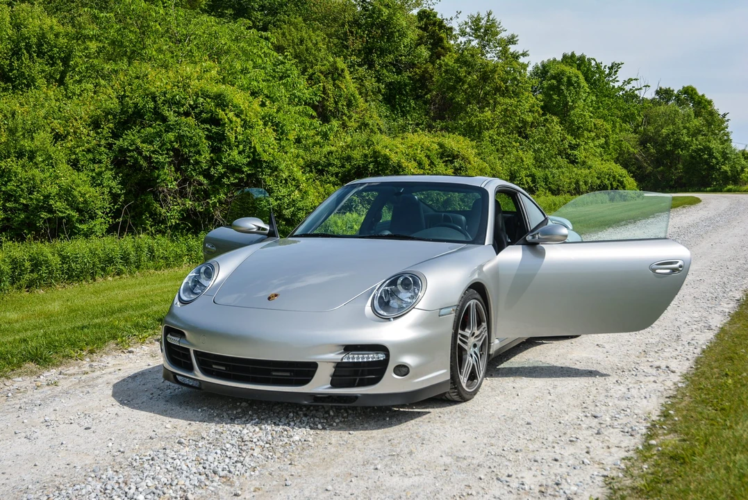 2009 Porsche 997 Turbo - Image 20 of 31