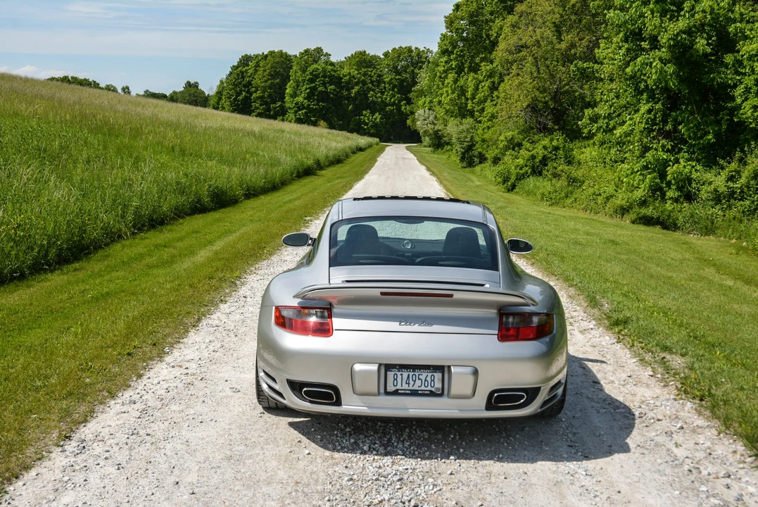 2009 Porsche 997 Turbo - Image 10 of 31