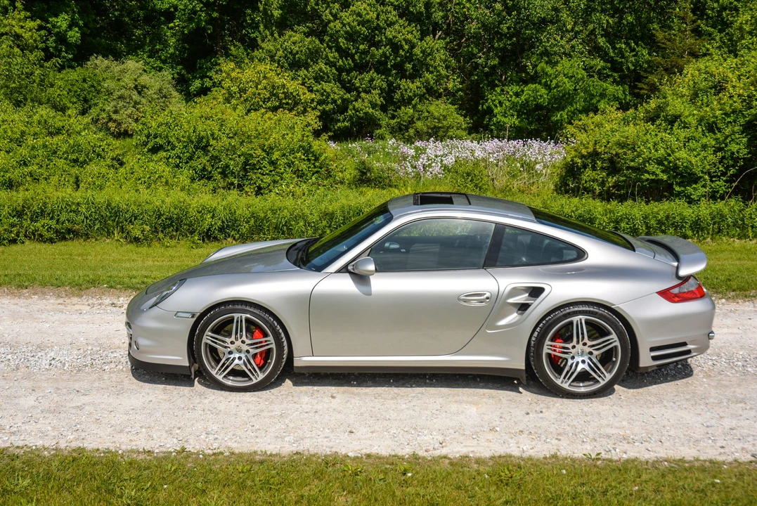 2009 Porsche 997 Turbo - Image 5 of 31