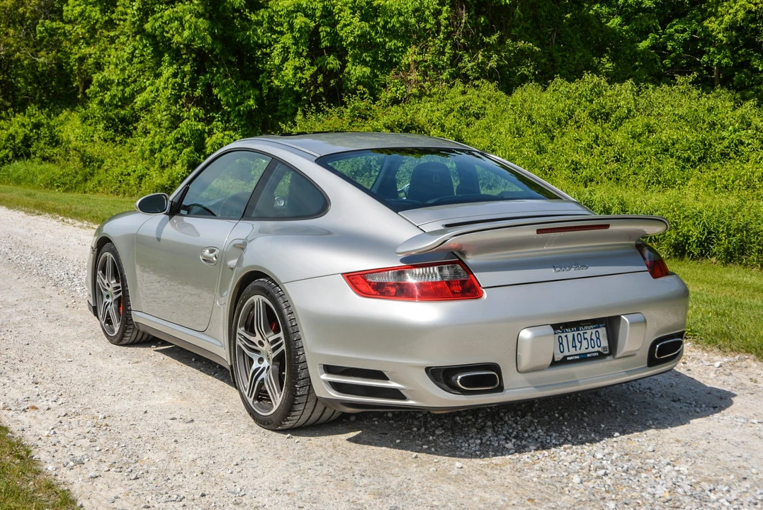 2009 Porsche 997 Turbo - Image 6 of 31