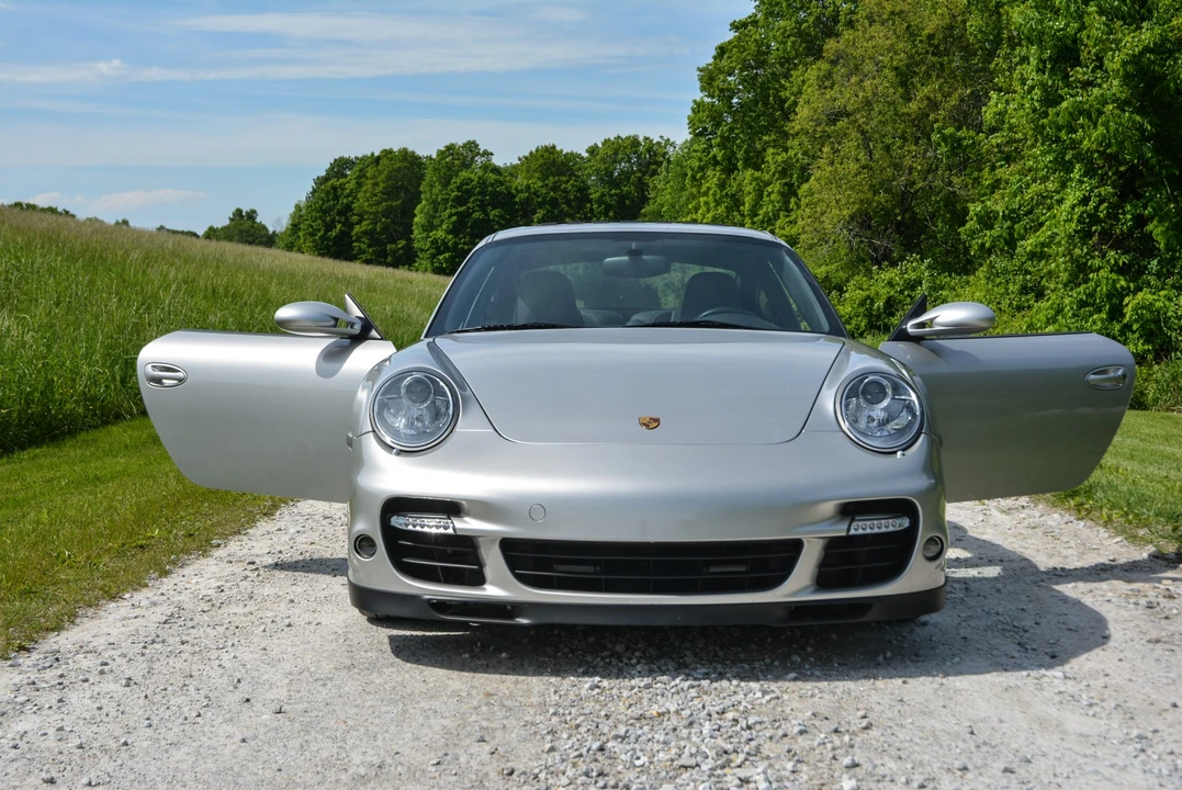 2009 Porsche 997 Turbo - Image 22 of 31